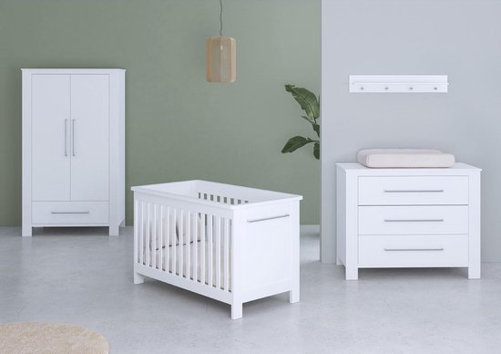 Cabino - Babykamer Noel - Babybed & Commode & Kledingkast - Verstelbare bodem - Wit