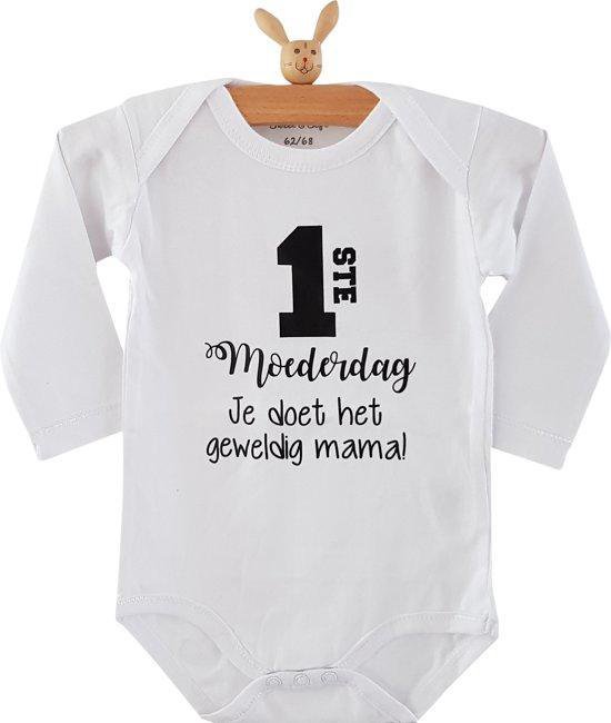 Rompertje baby tekst cadeau eerste moederdag | eerste moederdag je doet het geweldig mama | Lange mouw | wit zwart | maat 62/68