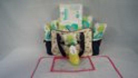 Babygeschenkset met Pampers luiers en billendoekjes