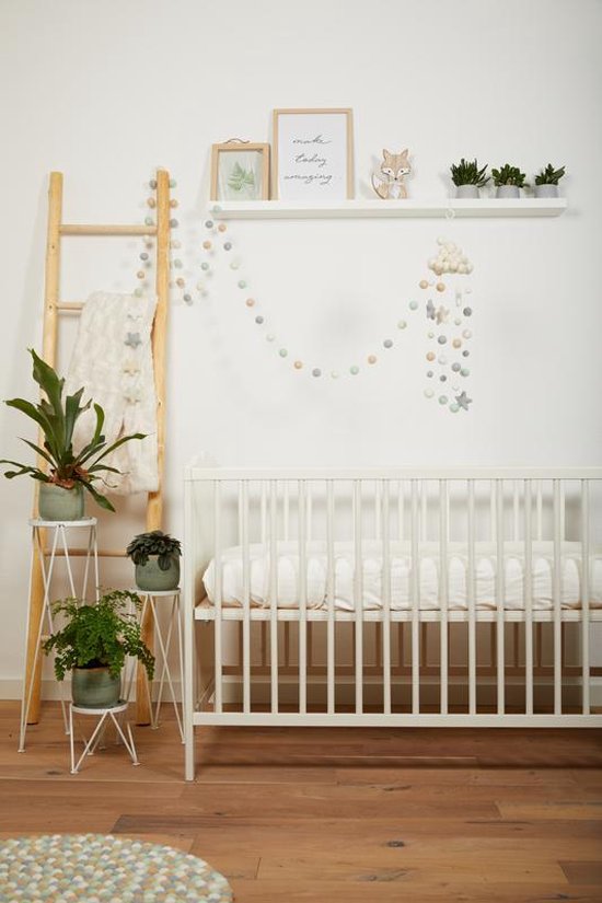 Abby babymobiel | Garland | Slinger