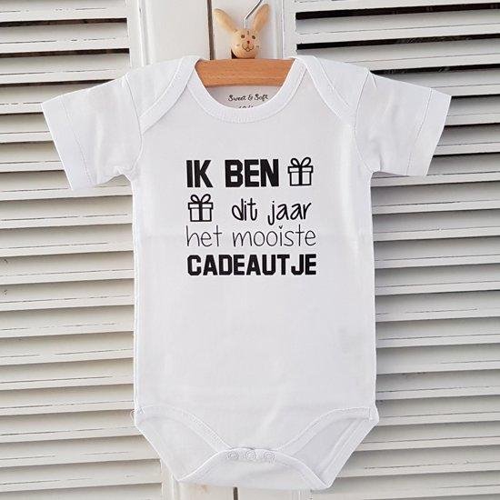 Baby Rompertje Ik ben dit jaar het mooiste cadeautje | korte mouw | wit zwart | maat 50/56 Geboorte Cadeau / Kraamcadeau jongen meisje unisex