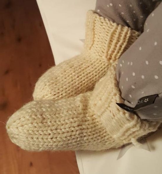 Geiten wollen Babysokjes ecru, Maat S 10 CM