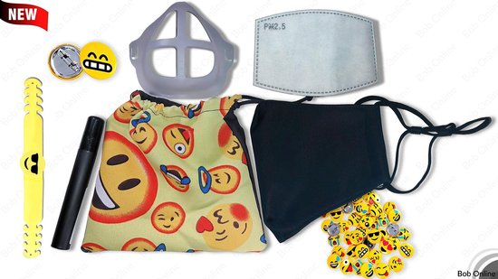 Smiley / Emoji 7-in-een Mondkapje Set / Herbruikbare, Mondmasker wasbaar + Wegwerp Filter + Beugel Airframe / 3D Bracket – meer ademruimte / Emoji Verlenger-oor beschermer + Handsanitizer + Emoji Opbergzakje + Emoji  Veiligheidsspeld