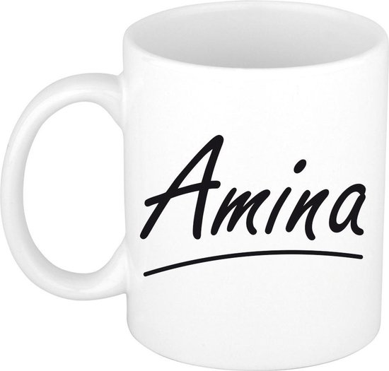 Amina naam cadeau mok / beker sierlijke letters - Cadeau collega/ moederdag/ verjaardag of persoonlijke voornaam mok werknemers